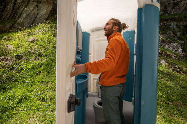 Best Luxury portable toilet rental  in Covgton, IN