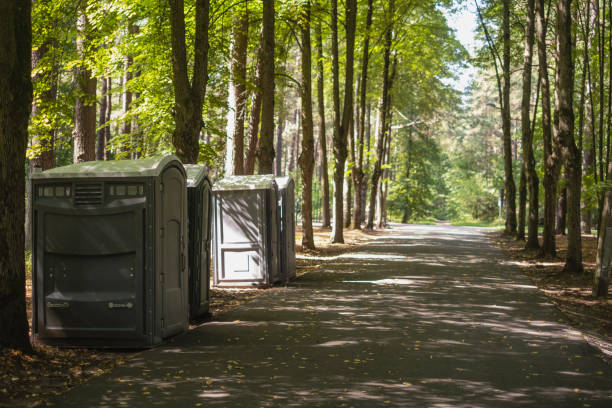 Best Porta potty delivery and setup  in Covgton, IN