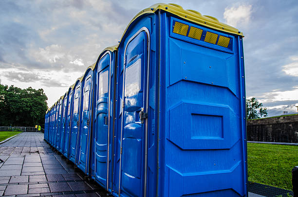 Best Portable restroom trailer rental  in Covgton, IN